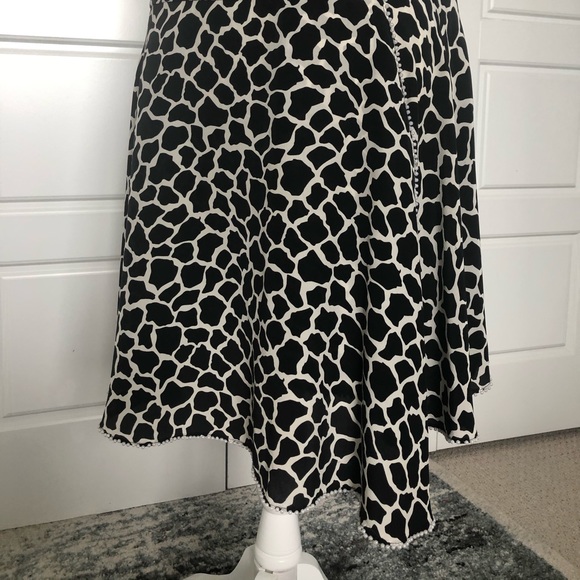 COPY - B&W Giraffe Print Raw Silk Circle Skirt w/ Pearls - Picture 4 of 6